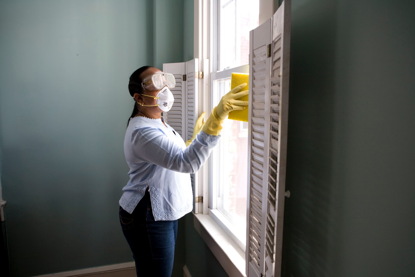 A tradesperson working in a local home